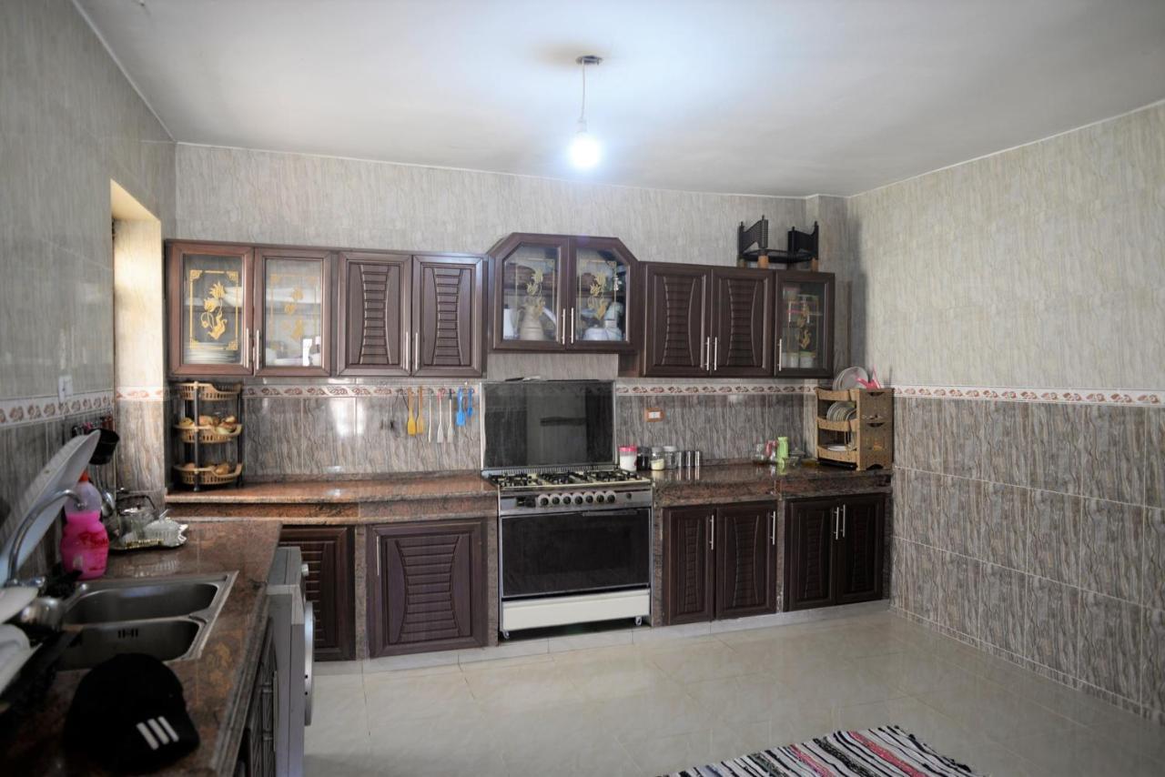 Al Hayy Happy Bedouin House Petra B&B 외부 사진